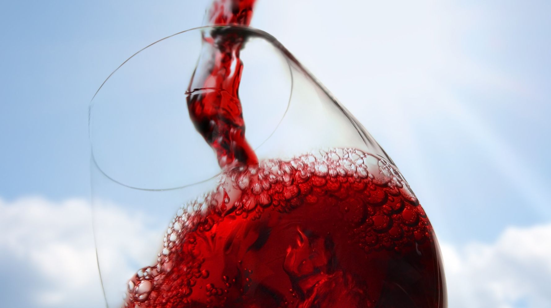 chilled-red-wine-is-summer-drink-you-never-knew-you-needed-huffpost