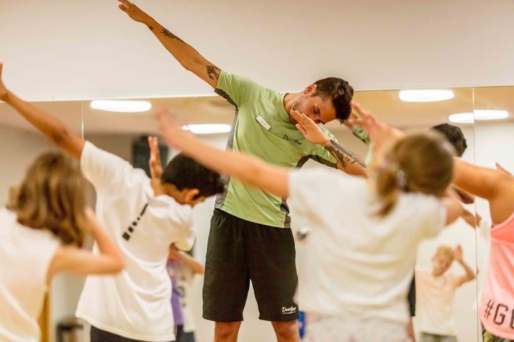 Fortnite Dance Classes Are Here To Keep Your Kids Active This Summer Huffpost Uk Parents Fortnite Dance Lessons Fortnite Dance Lessons Fortnite Dance Classes Are Here To Keep Your Kids Active This Summer Huffpost Uk Parents