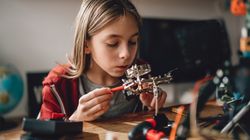 Learning The Lessons Of STEM Subjects For Girls