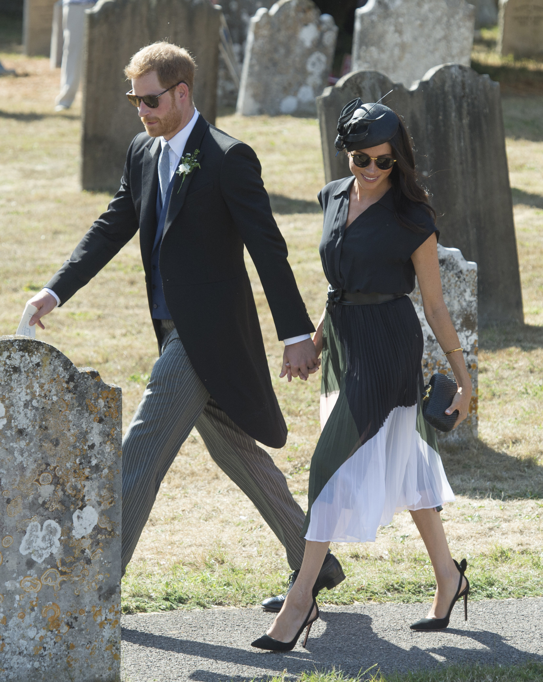 meghan markle wedding guest outfit