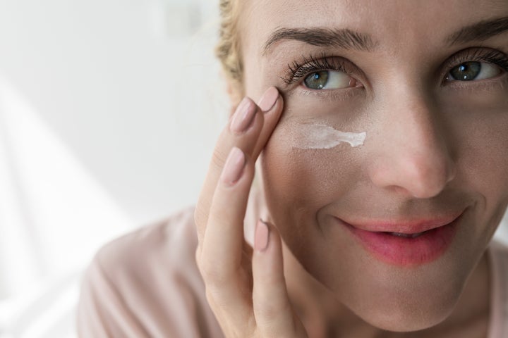 Sephora S 10 Best Eye Creams According To Enthusiastic Reviewers Huffpost Life