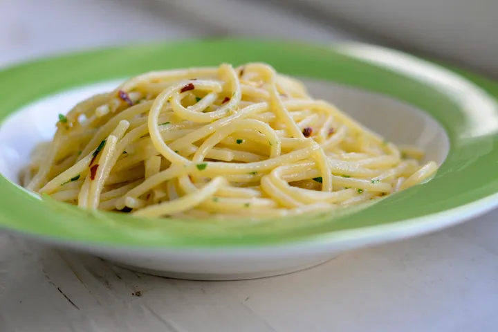 Texture Matters: Why Expensive Pasta Tastes Better Than The Cheap Stuff |  HuffPost Life