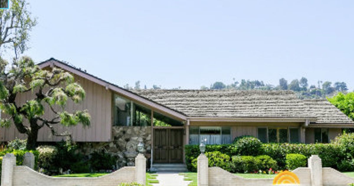 HGTV Wins Bid On 'The Brady Bunch' House | HuffPost Latest News