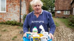 Boris Johnson Savaged As He Dodges Burka Questions And Makes Tea For Journalists