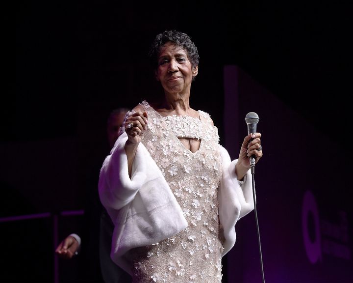 Aretha Franklin performs on stage at the Elton John AIDS Foundation Commemorates Its 25th Year And Honors Founder Sir Elton John During New York Fall Gala - Show at Cathedral of St. John the Divine on November 7, 2017 in New York City. (Photo by Nicholas Hunt/WireImage)