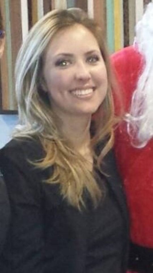 Nicole Clawson’s thank-you note to a teen who bought her coffee is making people happy.