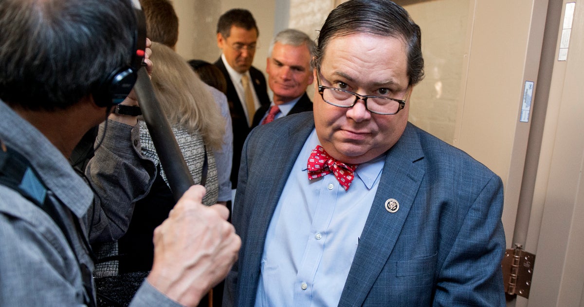 Blake Farenthold Blames 'F-Tards,' Me Too Campaign For His Downfall ...