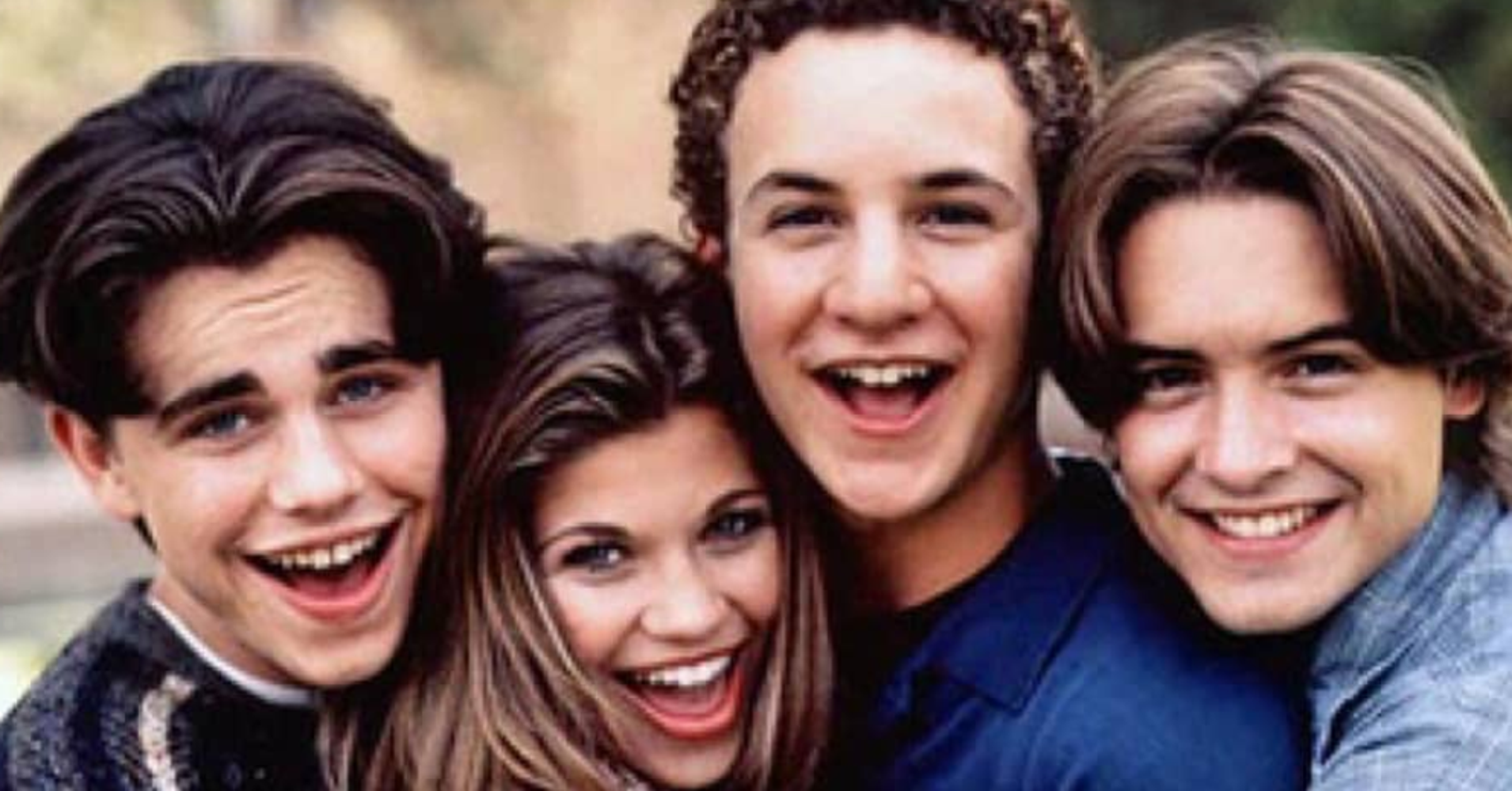 Boy Meets World Cast Reunites To Recreate Famous Photo Huffpost 5813