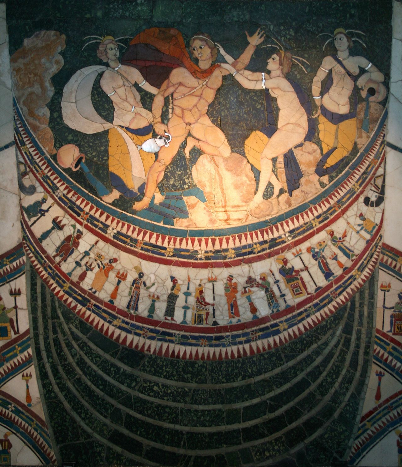 Εικ.6. Διακοσμητικός πίνακας προερχόμενος από την Βασιλική Junius Bassus με την τεχνική Opus Sectile, έργο από τεμάχια κροκεάτη λίθου. Εδώ ο Ύλας απαγάγεται από τις Νύμφες (Νεράϊδες) στη Μυσία, κατά την διάρκεια της Αργοναυτικής εκστρατείας. Eθνικό Αρχαιολογικό Μουσείο Palazzo Massimo - Ρώμη, Ιταλία. 