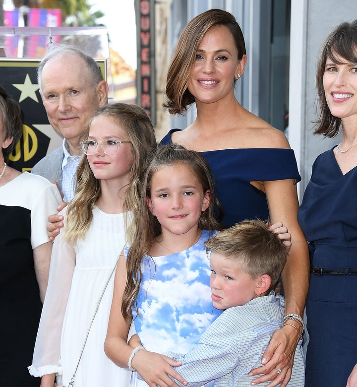 Jennifer Garner poses with her kids on Aug. 20, 2018, for her Hollywood Walk of Fame ceremony.