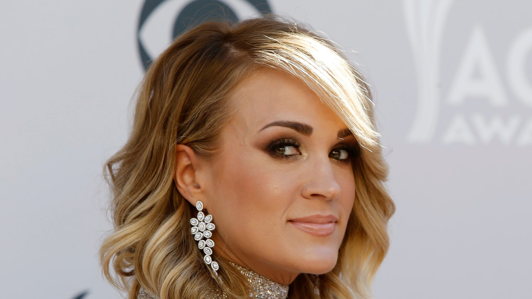 Carrie Underwood Slams Country Radio For A Lack Of Songs By Female