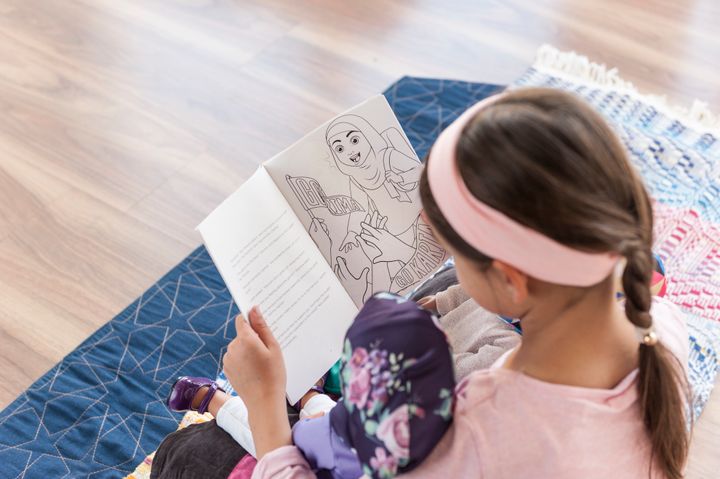The Salam Sisters dolls come with a storybook, headscarves and hairbrush. The dolls are also have an accompanying app with augmented reality features.