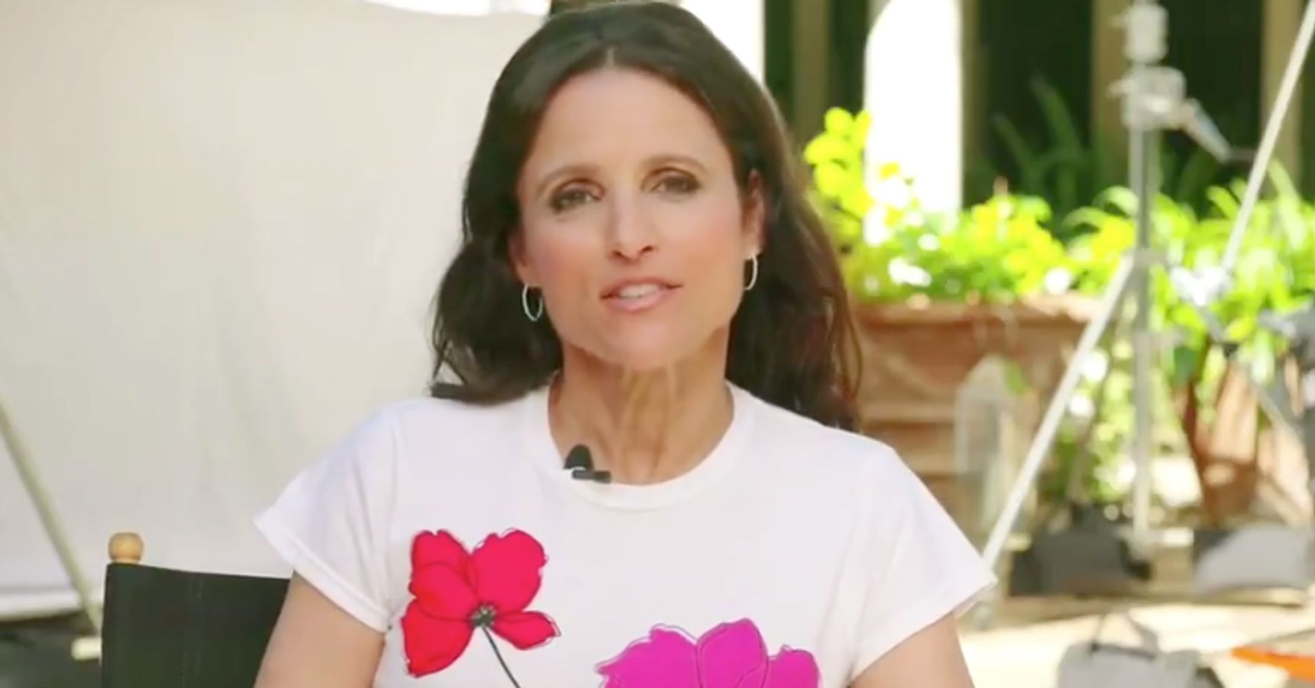 Julia Louis Dreyfus Says She Feels Different After Breast Cancer 