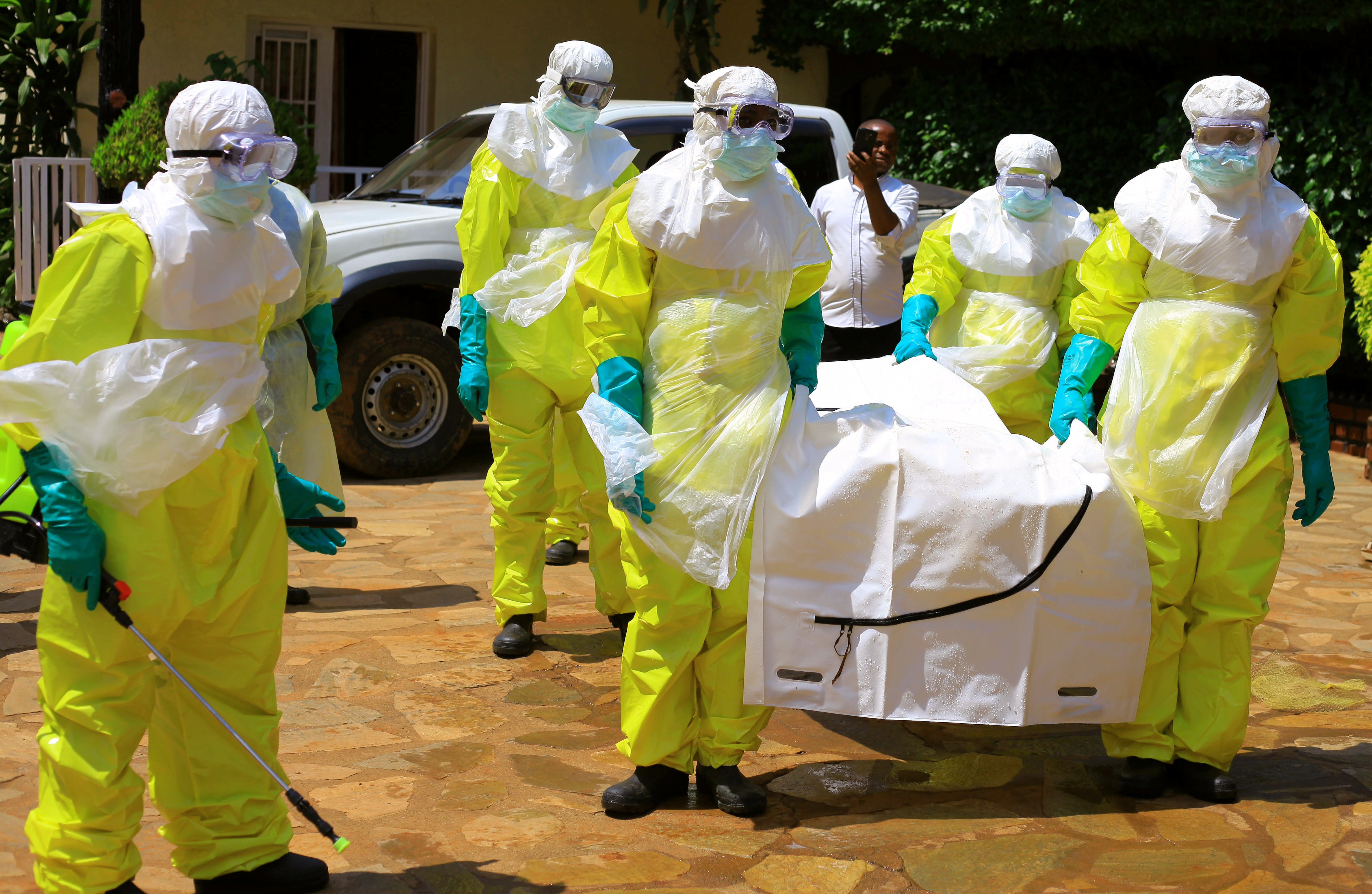 World Health Organization: After Ebola Death In City, ‘No One Should Be ...