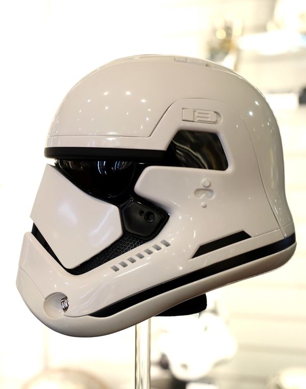 last jedi stormtrooper helmet