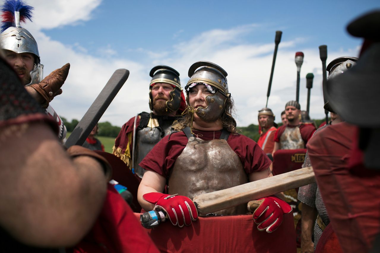 Ragnarok attendees preparing to battle. 