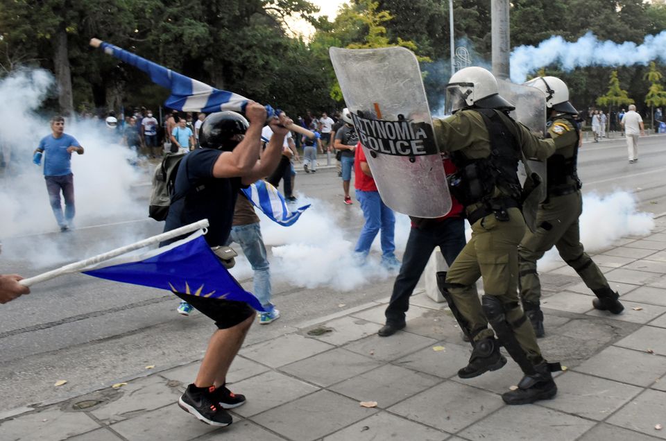 Αποτέλεσμα εικόνας για σκηνές βίας στο παμμακεδονικό συλλαλητήριο