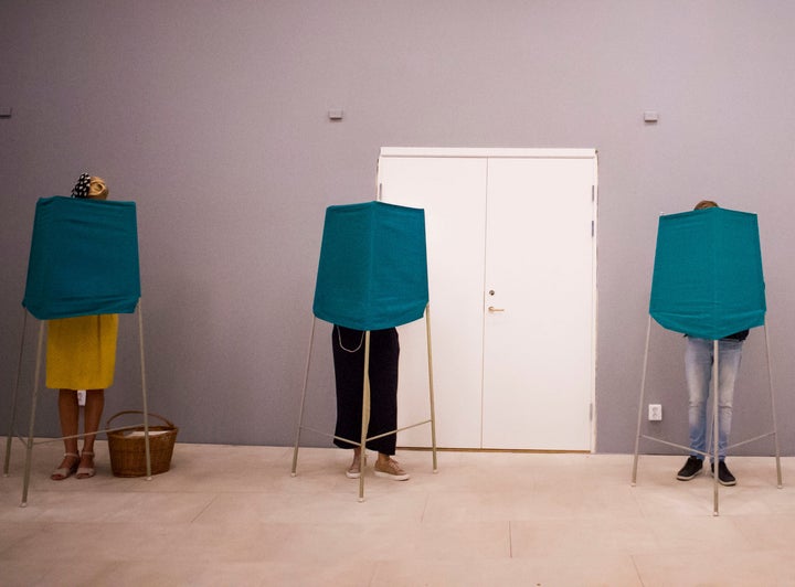An influx of asylum seekers has polarized Swedish voters and fractured the long-standing political consensus. 