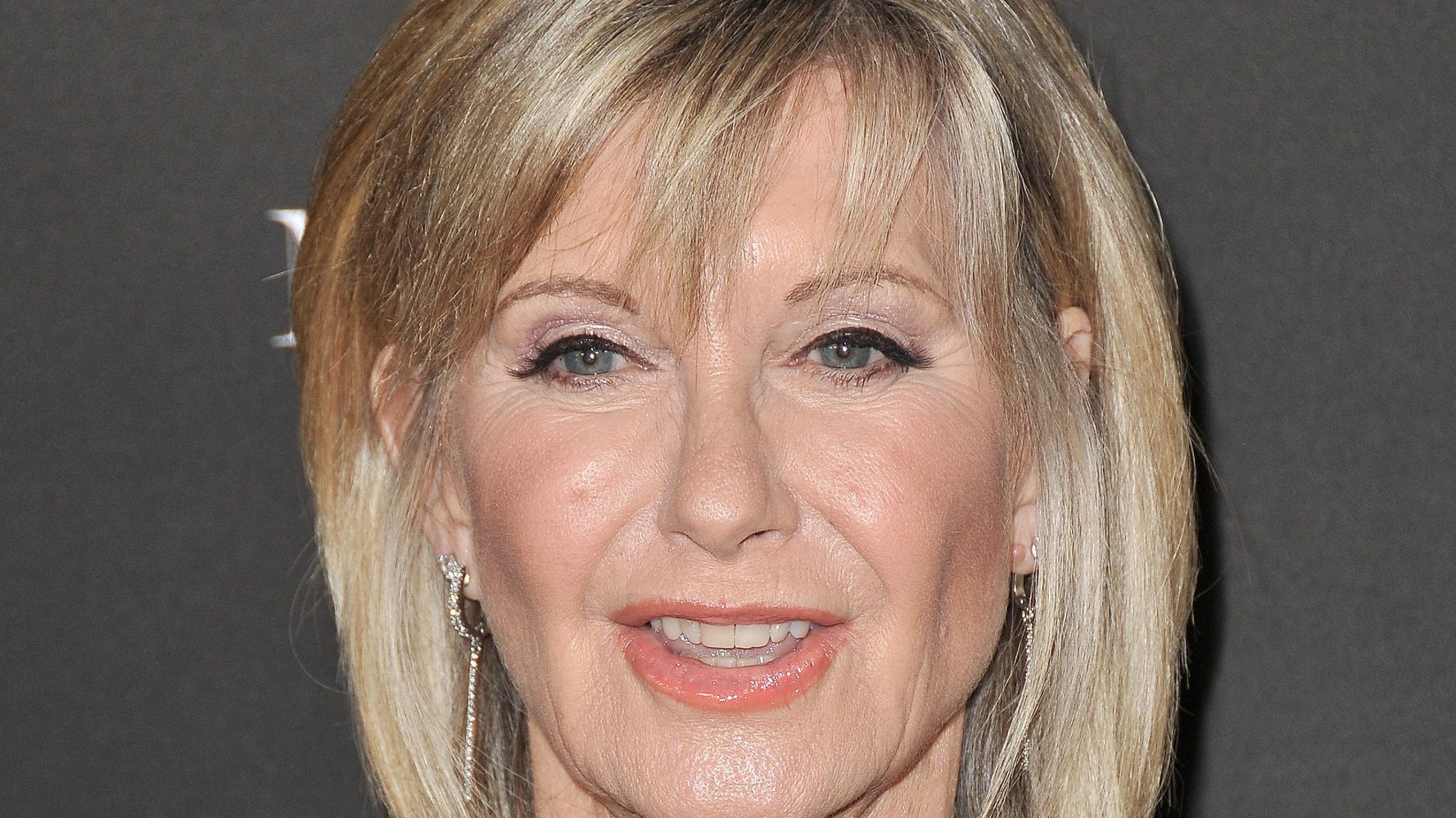 Olivia Newton John Diagnosed With Cancer For 3rd Time Huffpost Uk Entertainment