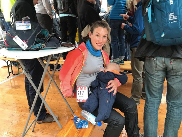 Viral Photo Shows Ultrarunner Breastfeeding And Pumping During 103-Mile  Race