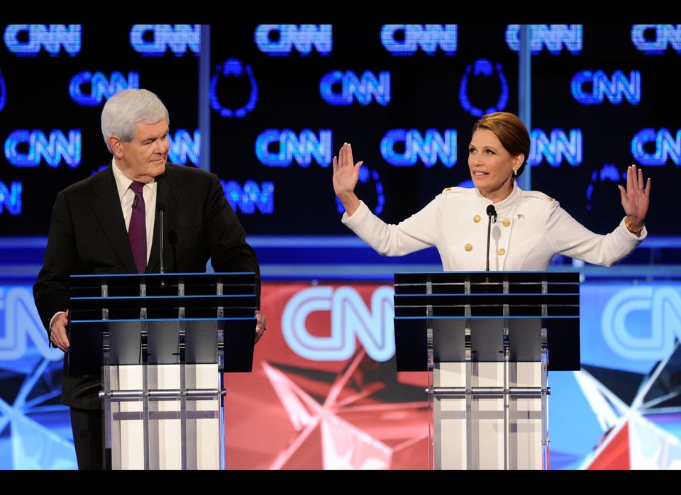 Michele Bachmann s Nails Show Up For GOP Debate PHOTOS