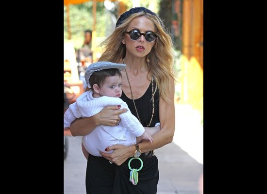 Rachel Zoe chats about Skyler, having more kids and mom fashion essentials  – SheKnows