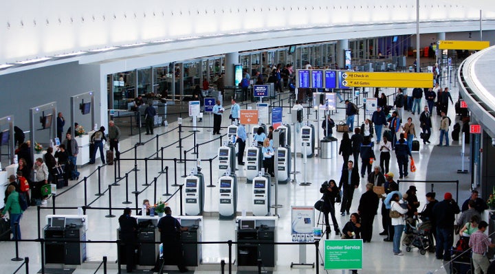 Everything You Ever Wanted To Ask An Airline Gate Agent | HuffPost Life