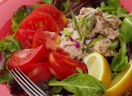 Monday: Tomato, Tuna And Tarragon Salad 
