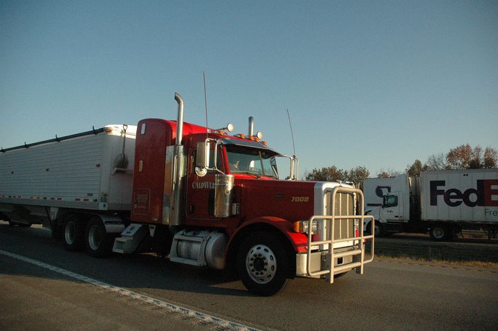 Sleep Apnea In Truck Drivers: Advisory Panels Recommend Screening For ...