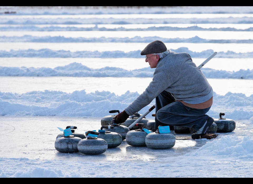 9. Curling