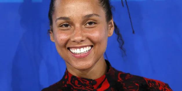 Why I Love Alicia Keys Without Mascara | HuffPost Life