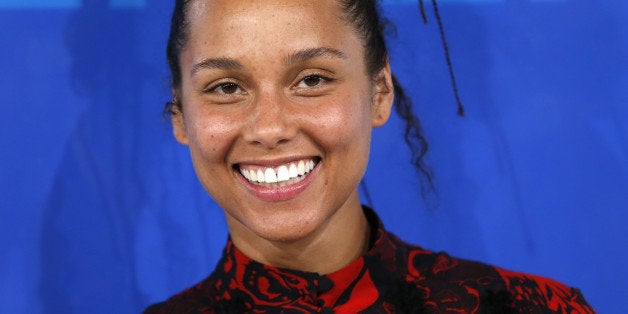 Musician Alicia Keys arrives at the 2016 MTV Video Music Awards in New York, U.S., August 28, 2016. REUTERS/Eduardo Munoz