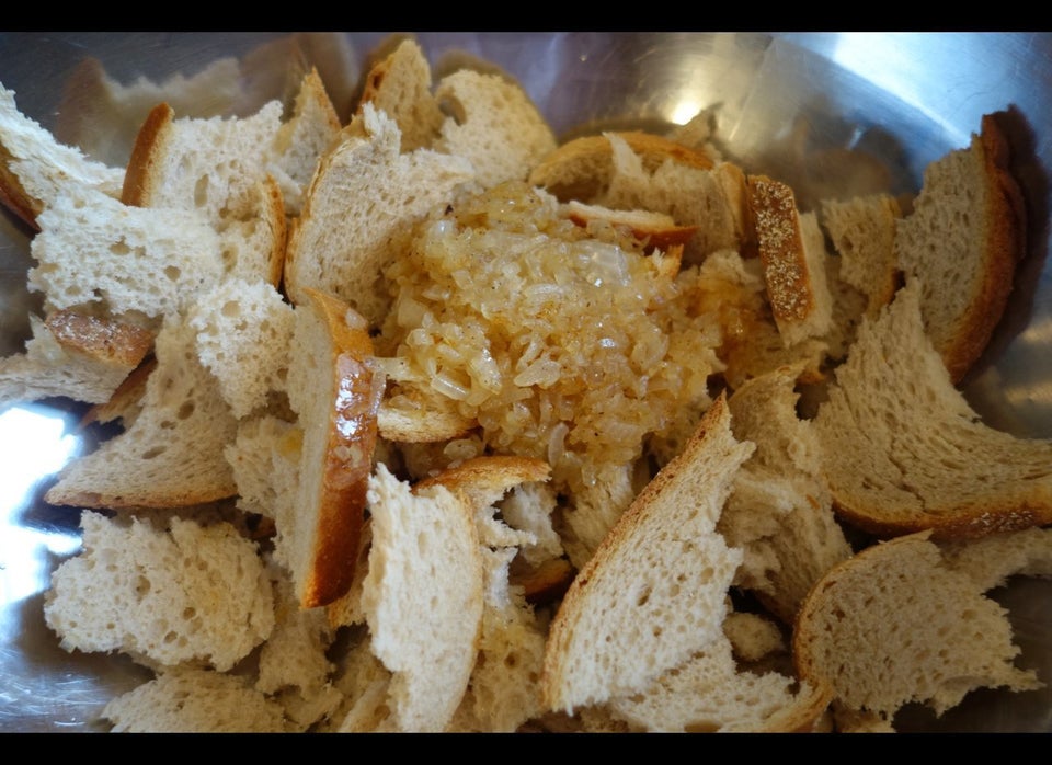 Dried bread. Fried onions