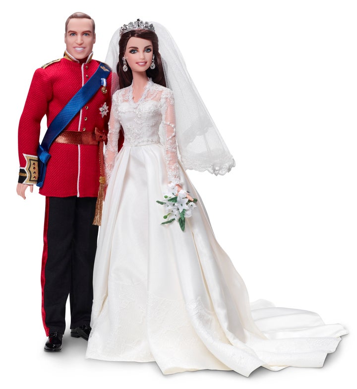 Barbie and ken hot sale wedding doll set