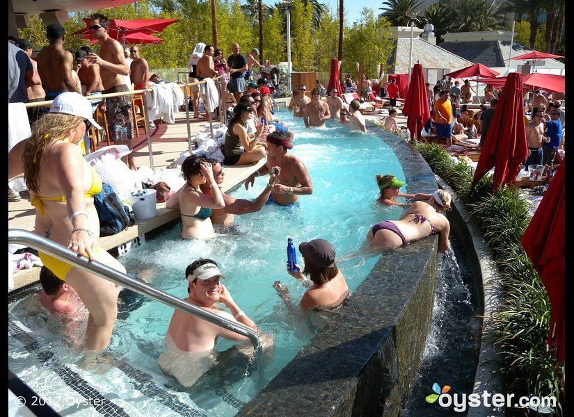 Miami Beach Voyeur - 10 Hotels Where You Can Get Naked (PHOTOS) | HuffPost Life