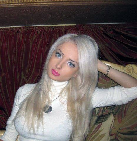 Human barbie best sale doll valeria lukyanova