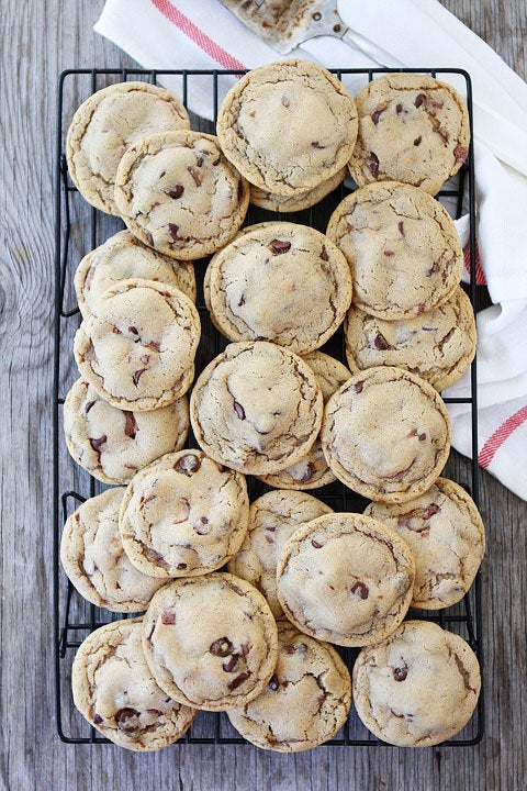 Pudding Chocolate Chip Cookies {Soft!} - Two Peas & Their Pod