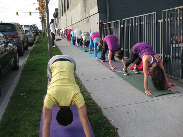 what is the downward dog good for