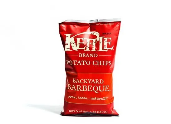 Kettle Brand Backyard Barbeque Potato Chips 1.5 oz. - 24/Case