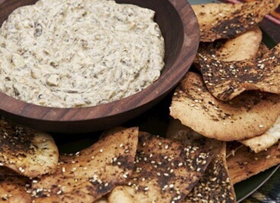 Artichoke-And-Spinach Dip With Spiced Pita Chips