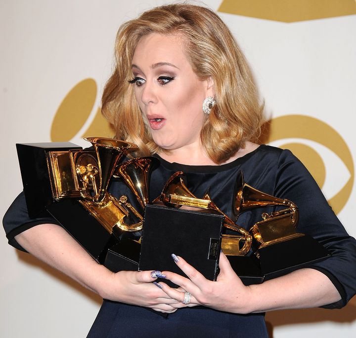 Adele Wore '3 Or 4 Pairs Of Spanx' At The 2012 Grammys (VIDEO, PHOTOS)