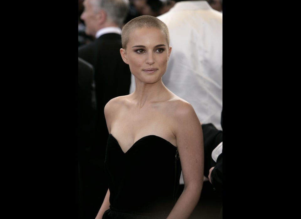 Charlize Theron Shaves Head For 'Mad Max' Film Role (PHOTOS) | HuffPost Life