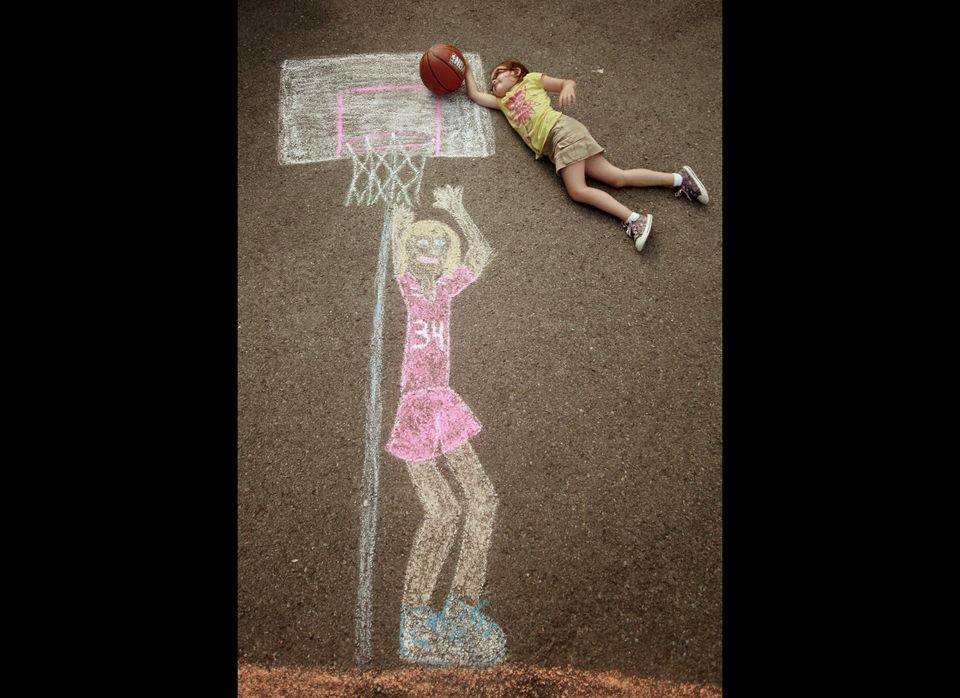 Sidewalk Chalk Props: Creative Photos Of Kids As Part Of Chalk Art
