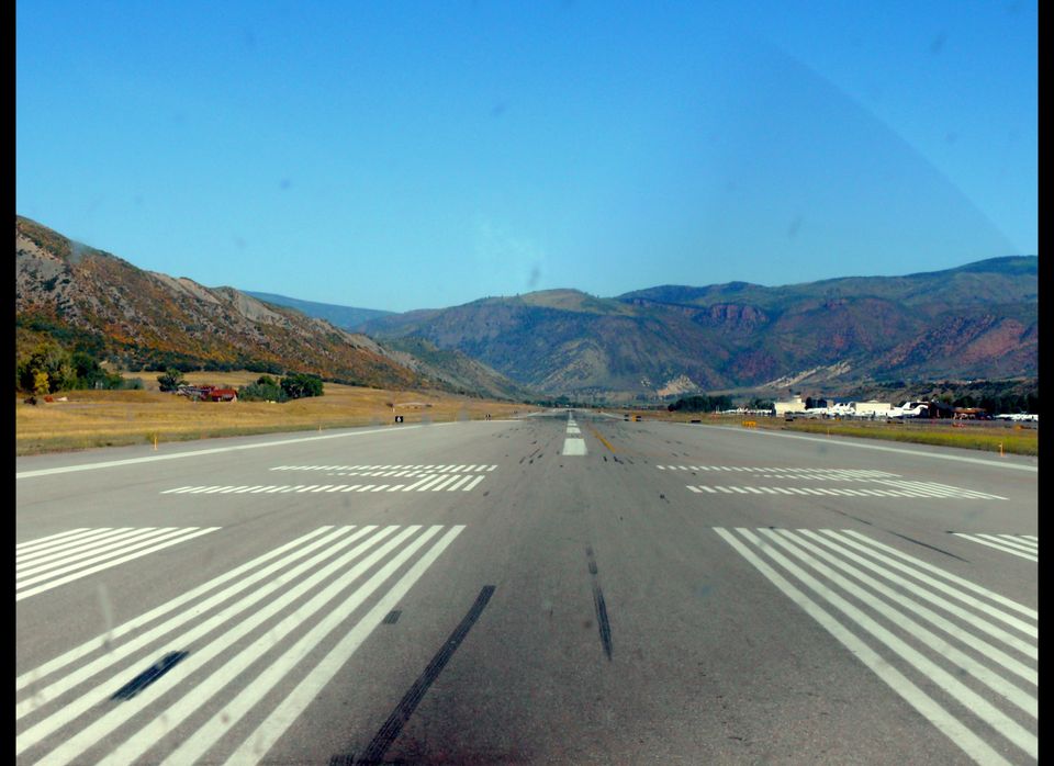 Aspen/Pitkin County Airport, Aspen, CO