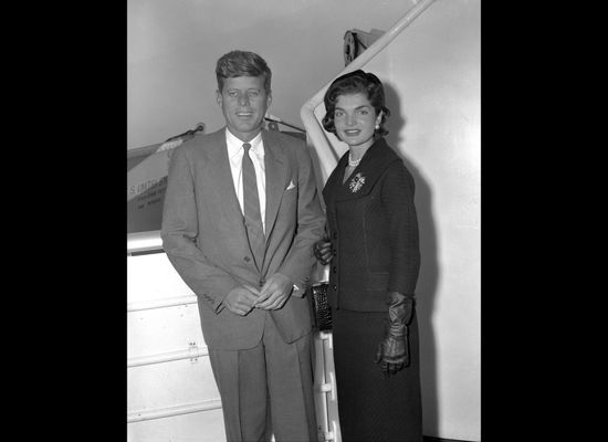 Jackie Kennedy's Pink Suit: 5 Facts You Didn't Know About The Iconic Outfit