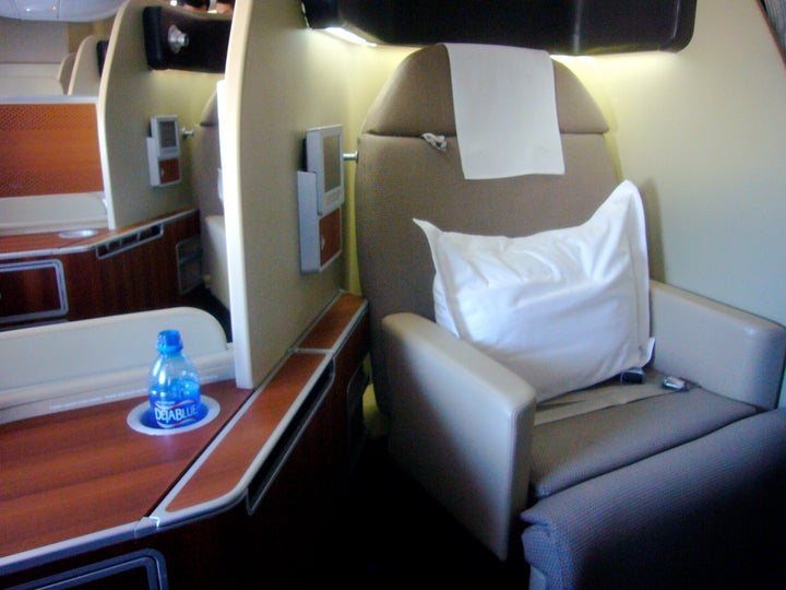 Category:Qantas Category:First class (aircraft cabins.