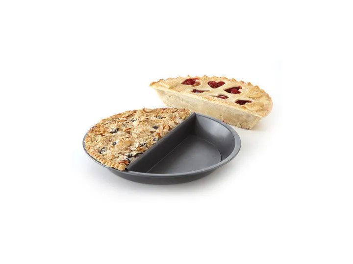 Split-Decision Pie Pan Lets You Have Two Pies In One