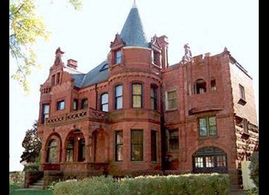 Schuster mansion