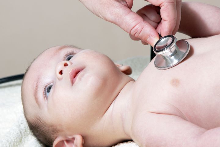 stethoscope listening to a baby'...