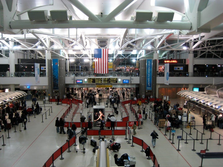 Category:John F. Kennedy International Airport Terminal 1 Category:Airport interiors in the United States Category:Taken with Canon Digital ...
